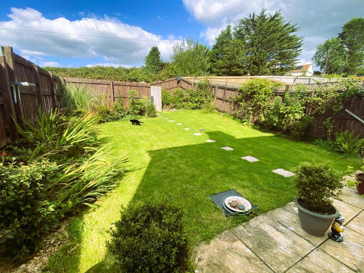 Bed and Breakfast Bodmin Rest 4 U Екстер'єр фото